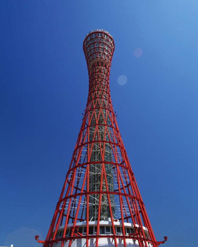 无人,竖图,室外,白天,仰视,旅游,度假,标志建筑,道路,地标,建筑,日本,亚洲,阴影,光线,信息,影子,灯塔,交通,方向,娱乐,建设,蓝色,蓝天,天空,阳光,天,享受,休闲,旅游胜地,放松,晴朗,引导,指引,东亚,本州,万里无云,本州岛,日本国,近畿地方,近畿,兵库,兵库县,神户,神户港口塔,神户市,神戸,县厅,神戸市,航标,晴空,晴空万里,彩图,低角度拍摄,导航