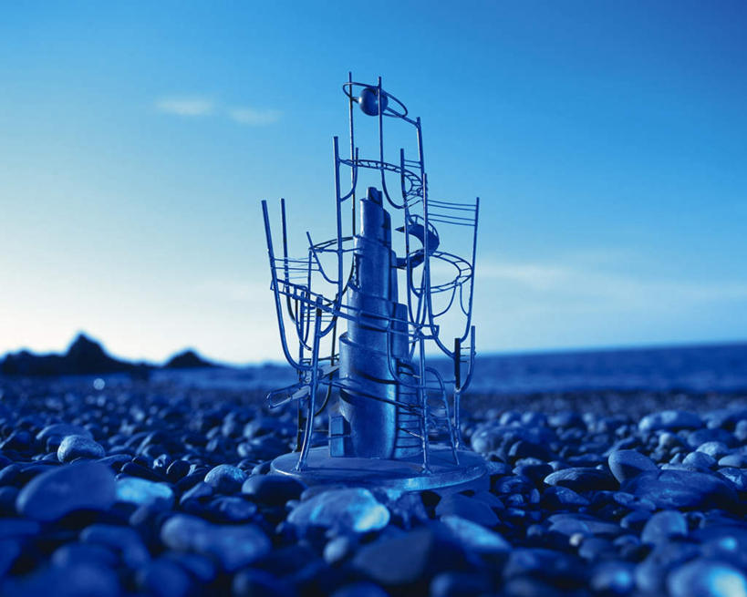 无人,横图,室外,白天,仰视,礁石,石头,金属制品,朦胧,模糊,艺术,金属,石子,手工,地平线,云,云朵,辽阔,地面,云彩,蓝色,白云,蓝天,天空,天,广阔,晴朗,工艺,一望无际,美术,延伸,天地相交,无边无际,一马平川,礁,石块,岩石,晴空,彩图,低角度拍摄