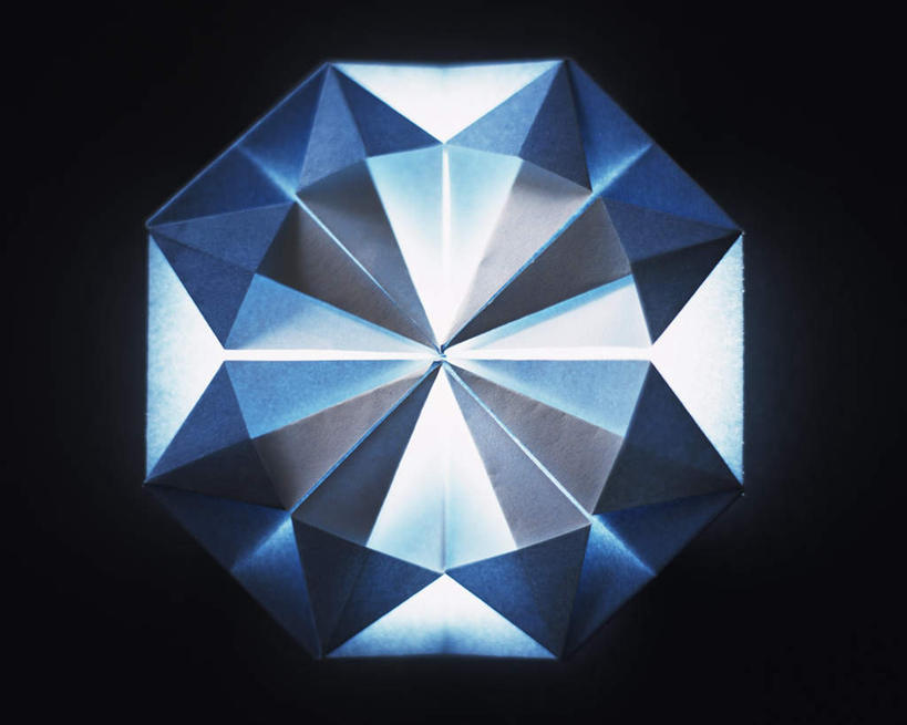 无人,横图,俯视,室内,特写,白天,爱情,奢侈,静物,珠宝,阴影,黑色背景,透明,反光,反射,矿石,影子,钻石,摄影,影棚,刺眼,耀眼,金刚石,昂贵,坚硬,明亮,多边形,贵重,宝石,坚定,信念,约定,宝贵,彩图,高角度拍摄,影棚拍摄,拍摄,夺目