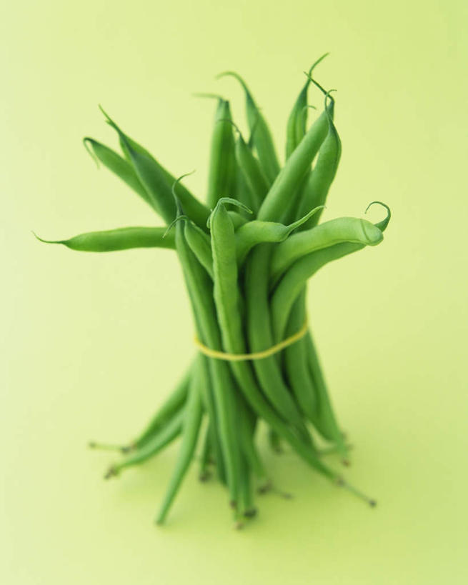 无人,竖图,俯视,室内,特写,白天,植物,豆,蔬菜,许多,黄色背景,新鲜,豆类,豆子,刀豆,食品,四季豆,食物,一个,绿色,摄影,有机食品,绿色食品,影棚,单个,捆绑,芸豆,豆科,菜豆,二季豆,白肾豆,架豆,玉豆,去豆,彩图,高角度拍摄,影棚拍摄,拍摄,橡皮筋