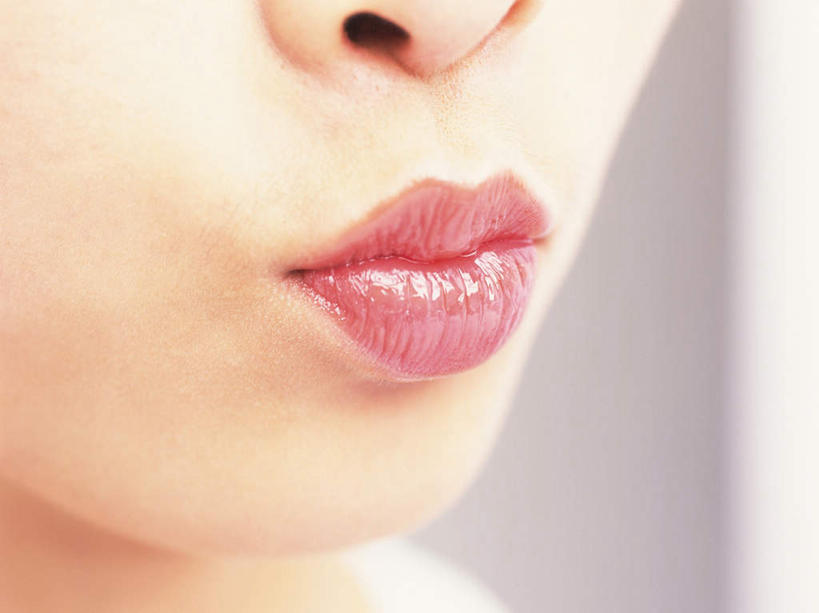 东方人,鼻子,嘴,一个人,笑,微笑,横图,室内,特写,白天,正面,亚洲,仅一个年轻女性,仅一个女性,仅一个人,朦胧,模糊,黄种人,唇彩,口红,嘟嘴,撅嘴,年轻女性,女人,女性,亚洲人,鼻,鼻孔,嘴巴,嘴唇,半身,彩图