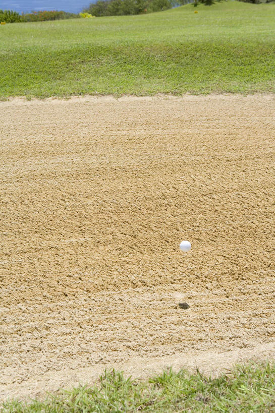 无人,竖图,俯视,室外,白天,锻炼,旅游,度假,运动,草地,草坪,美景,植物,高尔夫,景观,球场,娱乐,高尔夫球场,球,草,树,树木,一个,绿色,白色,自然,享受,休闲,球体,景色,放松,生长,单个,成长,太平洋,自然风光,绿茵场,高尔夫运动,高尔夫球具,北马里亚那群岛,北马里亚纳,北马里亚纳群岛,北马里亚纳群岛自由联邦,塞班岛,西太平洋,体育,彩图,高角度拍摄,健身