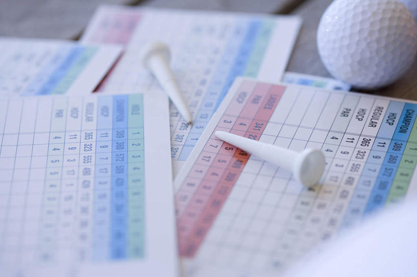 无人,横图,俯视,室内,特写,白天,锻炼,安全,运动,桌子,静物,许多,朦胧,模糊,高尔夫,高尔夫球,笔,办公桌,办公用品,防护,球,文具,白色,铅笔,手套,学习用品,球体,摄影,球托,影棚,保护,文具用品,高尔夫球杆,保险,高尔夫运动,高尔夫球具,保全,周全,安稳,安定,防护手套,记分卡,平安,体育,彩图,高角度拍摄,影棚拍摄,健身,拍摄