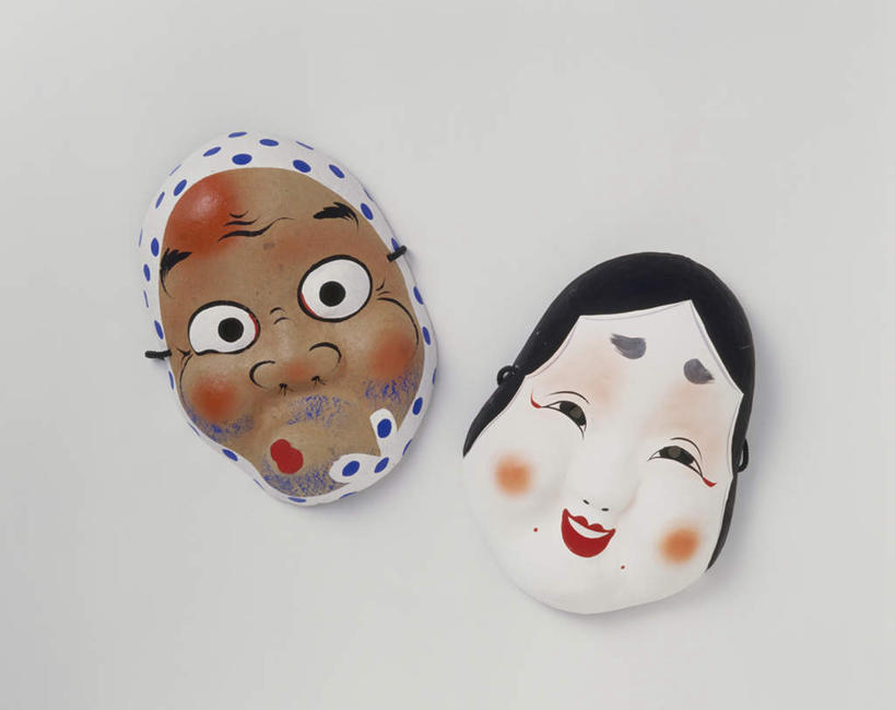 无人,笑,微笑,露齿笑,横图,俯视,室内,特写,白天,白色背景,游戏,静物,玩具,面具,玩,注视,娱乐,两个,老人,看,休闲,益智,摄影,影棚,活动,发泄,关注,消遣,智力,妇女,宣泄,玩耍,嬉戏,彩图,高角度拍摄,影棚拍摄,拍摄