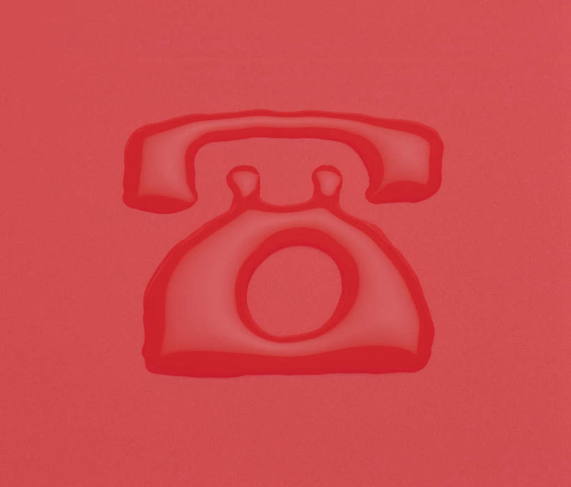 无人,打电话,横图,俯视,室内,特写,白天,水,桌面,桌子,电话,红色背景,木制,液体,水滴,痕迹,通讯设备,一个,话筒,木制品,电话线,摄影,影棚,单个,印记,交流,电话机,沟通,通话,彩图,高角度拍摄,影棚拍摄,拍摄