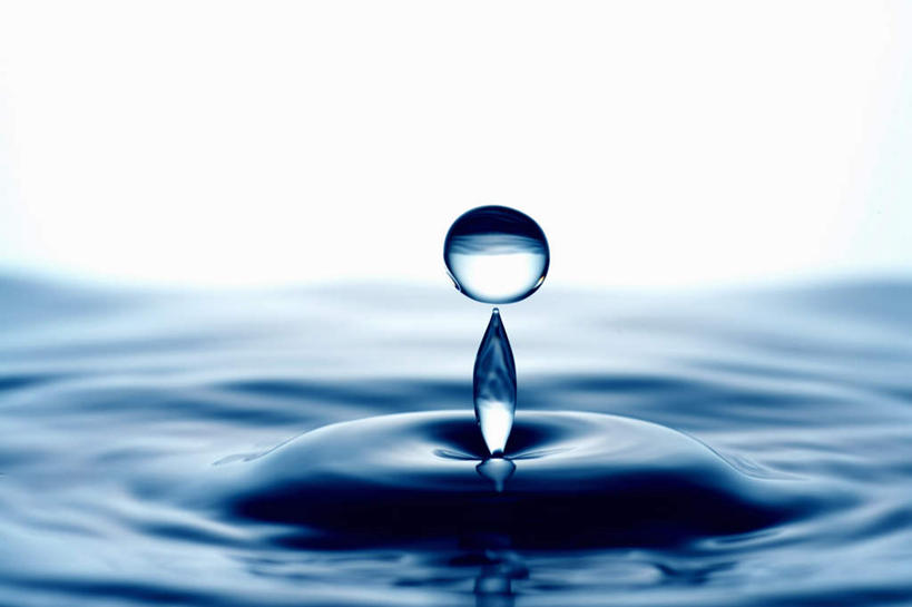 无人,横图,室内,特写,白天,正面,水,阴影,波纹,光线,液体,影子,水滴,涟漪,滴落,水纹,阳光,波浪,波光粼粼,水晕,彩图