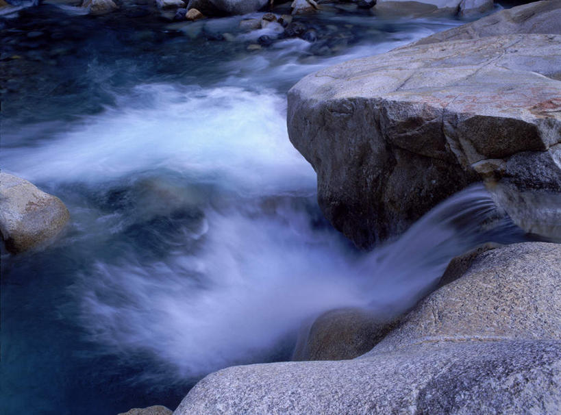 无人,横图,俯视,室外,特写,白天,旅游,度假,河流,礁石,石头,美景,水,爱知县,日本,亚洲,波纹,朦胧,模糊,石子,河水,景观,水流,娱乐,水纹,自然,波浪,享受,休闲,景色,放松,自然风光,东亚,本州,本州岛,日本国,中部地方,爱知,礁,石块,岩石,彩图,高角度拍摄