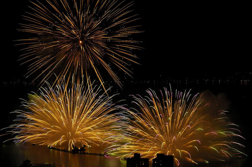 无人,横图,室外,夜晚,仰视,旅游,度假,爆炸,美景,烟火,东京,日本,亚洲,黑色背景,节日,庆祝,溅,景观,文化,娱乐,黑色,天空,自然,焰火,天,庆典,享受,休闲,闪耀,景色,放松,纪念,耀眼,明亮,自然风光,礼花,东亚,本州,关东地方,本州岛,日本国,东京都,花炮,礼花炮,烟花,彩图,低角度拍摄