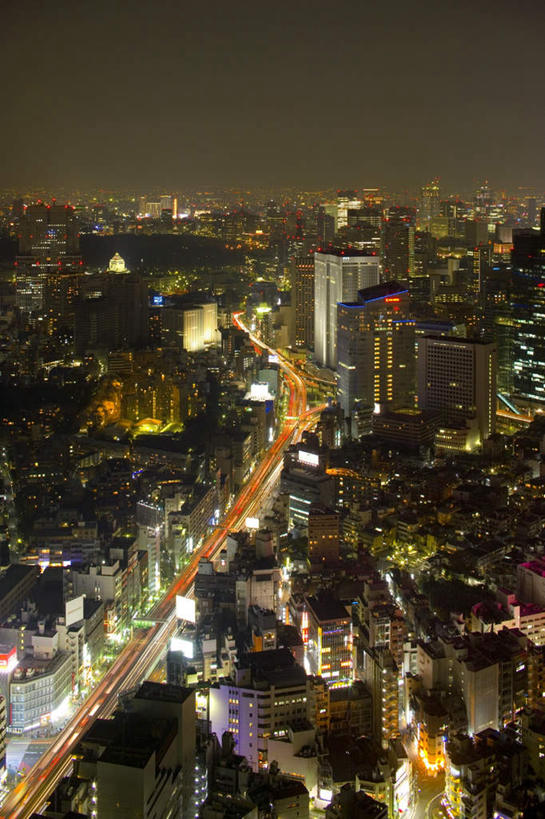 无人,高楼大厦,竖图,俯视,航拍,室外,夜晚,度假,美景,城市风光,城市,大桥,大厦,道路,建筑,立交桥,路,摩天大楼,桥梁,公路,照明,东京,日本,亚洲,景观,高架,斜拉桥,桥,灯光,交通,娱乐,建设,灯,灯具,落地灯,享受,休闲,景色,放松,照亮,照明设备,鸟瞰,东亚,本州,关东地方,本州岛,日本国,东京都,六本木,马路,彩图,高角度拍摄,大楼,高层建筑,高楼,摩天楼