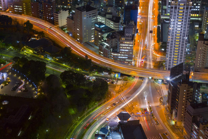 无人,高楼大厦,横图,俯视,航拍,室外,夜晚,度假,美景,城市风光,城市,大厦,道路,建筑,路,摩天大楼,公路,汽车,东京,日本,亚洲,阴影,繁华,光线,影子,景观,建筑群,灯光,交通,娱乐,建设,车,交通工具,轿车,享受,休闲,景色,放松,鸟瞰,载具,东亚,本州,关东地方,本州岛,日本国,东京都,繁荣,马路,彩图,高角度拍摄,大楼,高层建筑,高楼,摩天楼