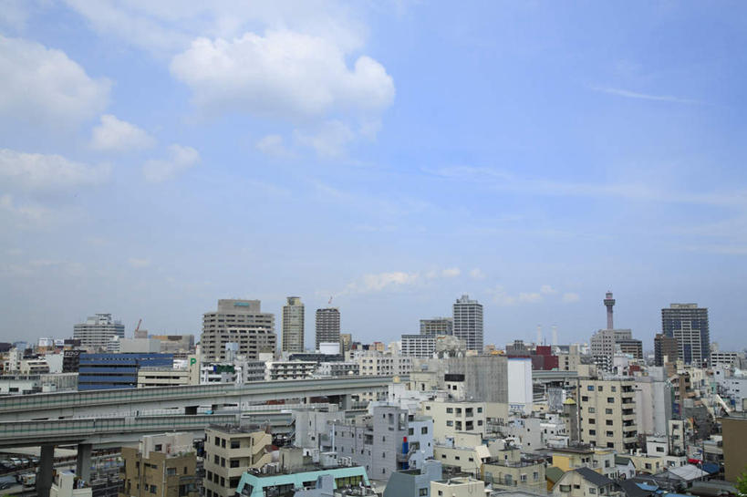 无人,高楼大厦,横图,俯视,航拍,室外,度假,美景,城市风光,城市,大厦,道路,建筑,路,摩天大楼,公路,神奈川,日本,亚洲,景观,云,云朵,高架,建筑群,交通,横滨市,神奈川县,云彩,娱乐,建设,蓝色,白云,蓝天,天空,天,享受,休闲,景色,放松,晴朗,鸟瞰,高架桥,东亚,高架道路,跨线桥,本州,首府,关东地方,本州岛,日本国,晴空,彩图,高角度拍摄,大楼,高层建筑,高楼,摩天楼