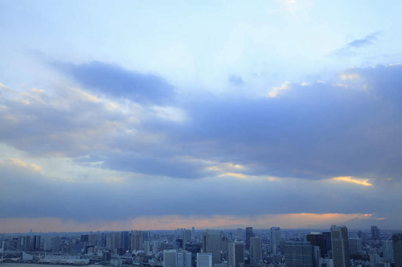 无人,高楼大厦,横图,俯视,航拍,室外,白天,度假,美景,日落,城市风光,城市,大厦,建筑,摩天大楼,东京,日本,亚洲,景观,晚霞,霞光,云,云朵,建筑群,云彩,娱乐,建设,蓝色,白云,蓝天,天空,黄昏,天,享受,休闲,景色,彩霞,放松,晴朗,鸟瞰,东亚,本州,关东地方,本州岛,日本国,东京都,台场,晴空,夕阳,彩图,高角度拍摄,大楼,高层建筑,高楼,摩天楼