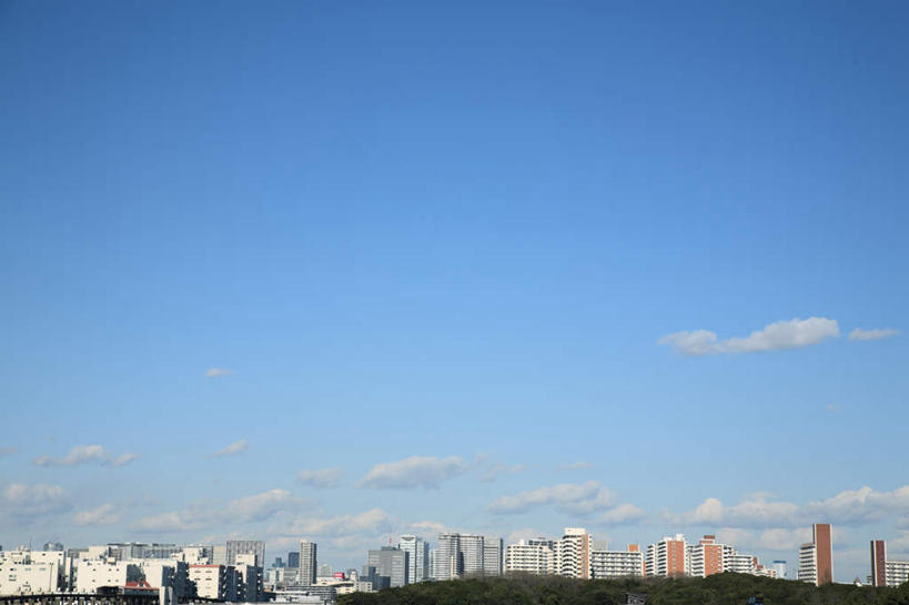 无人,高楼大厦,横图,室外,白天,正面,度假,美景,城市风光,城市,大厦,建筑,摩天大楼,东京,日本,亚洲,朦胧,模糊,景观,云,云朵,云彩,娱乐,建设,蓝色,白云,蓝天,天空,天,享受,休闲,景色,放松,晴朗,东亚,本州,关东地方,本州岛,日本国,东京都,品川,晴空,彩图,大楼,高层建筑,高楼,摩天楼