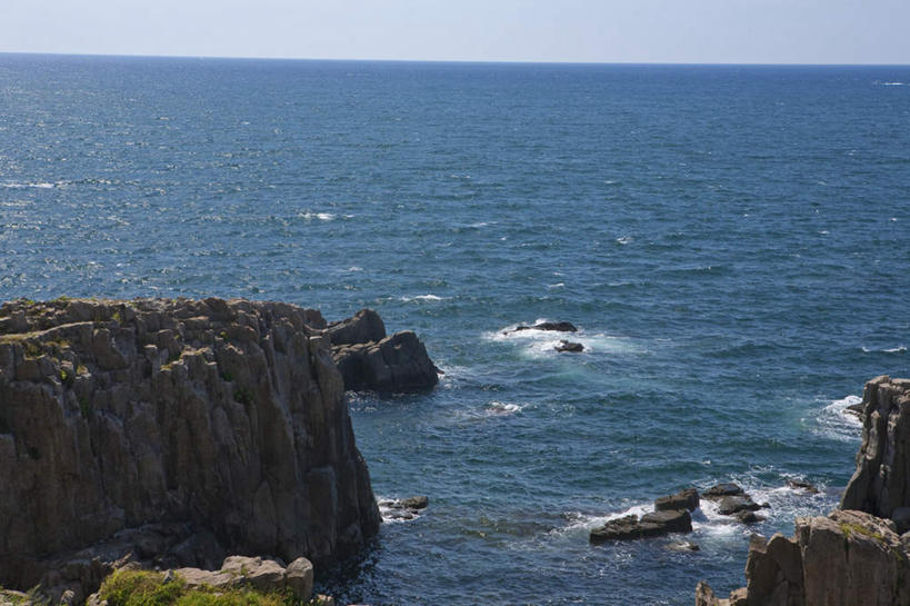 无人,横图,室外,白天,正面,旅游,度假,海浪,海洋,礁石,石头,美景,水,日本,亚洲,阴影,波纹,飞溅,溅,光线,石子,液体,影子,景观,浪花,水滴,水平线,云,云朵,辽阔,海平线,云彩,娱乐,水珠,蓝色,白云,蓝天,水纹,天空,阳光,自然,海水,波浪,天,享受,休闲,广阔,景色,放松,一望无际,喷洒,自然风光,海景,东亚,本州,本州岛,日本国,中部地方,福井,福井县,无边无际,一马平川,大海,风浪,海,海水的波动,礁,近岸浪,石块,岩石,涌浪,彩图,水天相接,水天一线