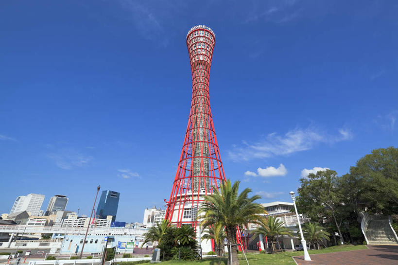 无人,高楼大厦,横图,室外,白天,仰视,度假,草地,草坪,美景,植物,城市风光,标志建筑,城市,大厦,地标,港口,建筑,摩天大楼,日本,亚洲,一座,阴影,光线,影子,景观,云,云朵,塔,云彩,娱乐,建设,草,树,树木,蓝色,绿色,白云,蓝天,天空,阳光,自然,瞭望塔,天,享受,休闲,景色,放松,生长,成长,东亚,本州,本州岛,日本国,近畿地方,近畿,兵库,兵库县,神户,神户市,神戸,县厅,神戸市,神户塔,彩图,低角度拍摄,大楼,高层建筑,高楼,摩天楼