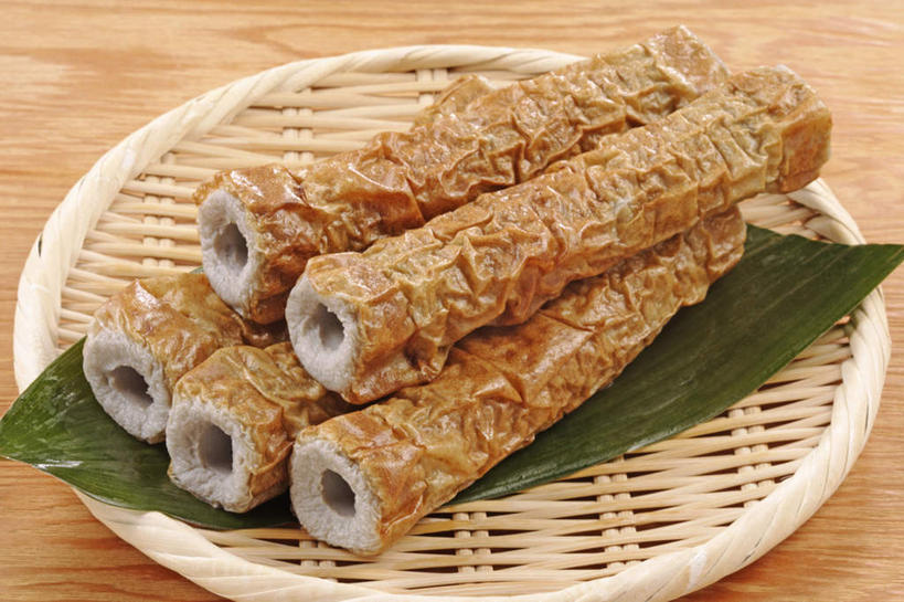 海鲜,无人,交叉,横图,俯视,室内,特写,白天,烹饪,餐桌,桌子,竹子,叶子,五个,一片,许多,阴影,竹制,装饰,编织,反射,鱼,粉末,篮子,影子,粽叶,蛋,蛋白,调料,鸡蛋,盐,日本料理,料理,食品,糖,绿叶,调味品,调味料,水产,菜肴,美食,鱼类,食盐,海洋生物,食物,排列,一个,竹篮,日式料理,日式,嫩叶,粉,佳肴,单个,餐台,竹条,华丽,修饰,交织,点缀,竹制品,队列,水生动物,海产品,水生物,淀粉,味精,海底动物,鱼竹轮,草鸡蛋,箬叶,芦苇叶,鱼卷,衬托,美观,雅致,雅观,卵,粉状,芡粉,团粉,穿插,叶,叶片,彩图,高角度拍摄