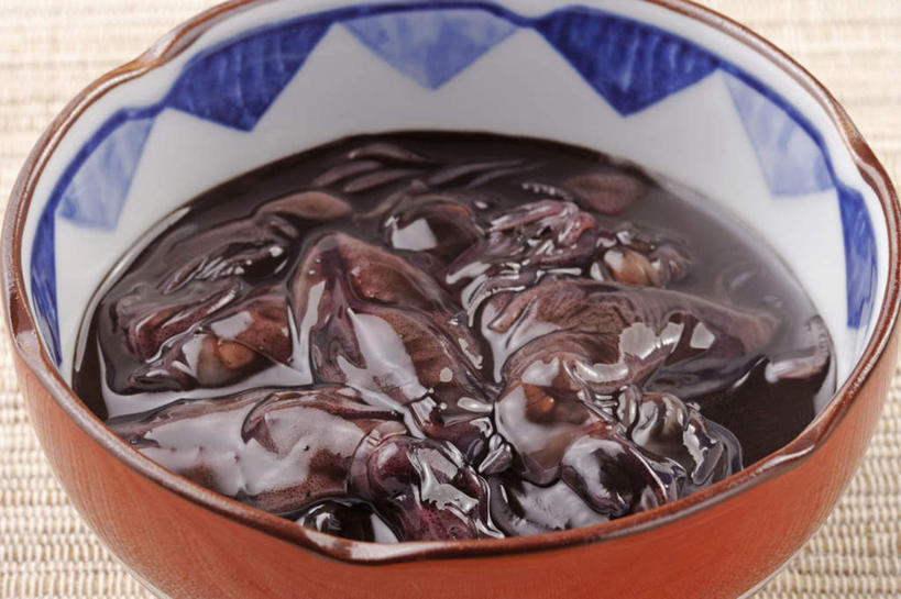 无人,横图,俯视,室内,特写,白天,烹饪,餐桌,桌面,桌子,鱿鱼,餐具,调料,酱汁,日本料理,料理,食品,调味品,调味料,菜肴,美食,食物,碗,日式料理,日式,摄影,佳肴,影棚,餐台,进餐用具,烹调用具,柔鱼,枪乌贼,彩图,高角度拍摄,影棚拍摄,拍摄