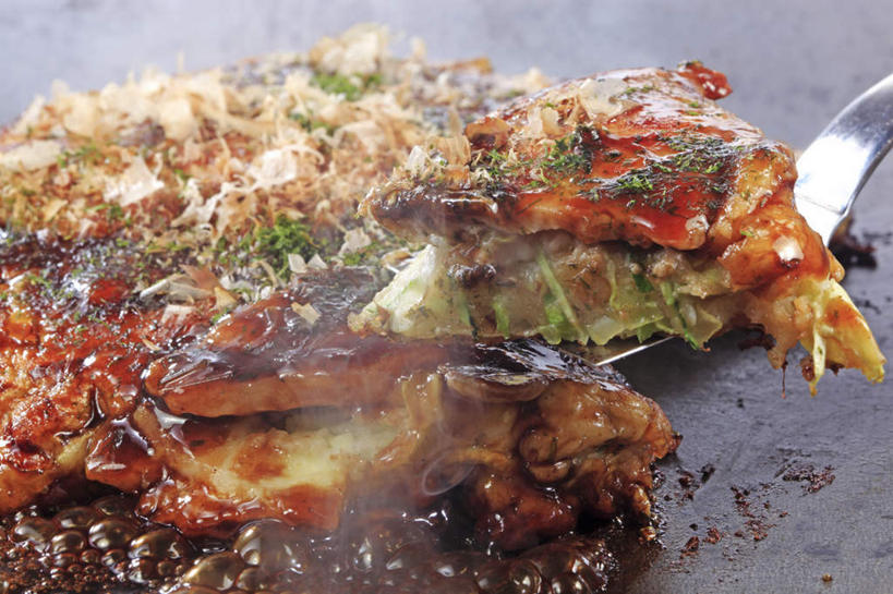 点心,煎饼,无人,横图,俯视,室内,特写,白天,烹饪,餐桌,桌面,桌子,蔬菜,新鲜,调料,酱汁,日本料理,料理,食品,调味品,调味料,文化,铁板,饼,小吃,菜肴,美食,食物,糕点,日式料理,甜食,日式,摄影,佳肴,有机食品,绿色食品,影棚,餐台,日式煎饼,彩图,高角度拍摄,影棚拍摄,拍摄