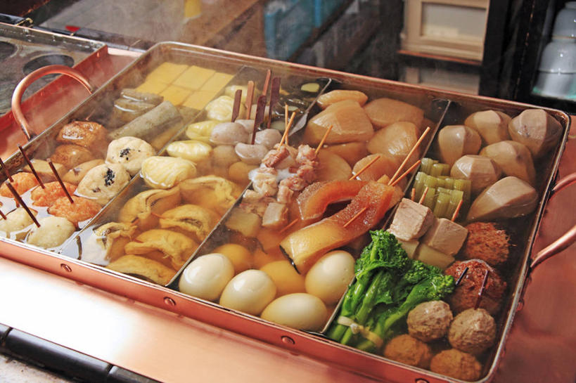 豆腐,无人,横图,俯视,室内,特写,白天,烹饪,雾,餐桌,桌子,蔬菜,叶子,一堆,许多,阴影,堆叠,堆积,沸腾,朦胧,模糊,新鲜,反射,蒸汽,影子,蛋,鸡蛋,肉,鱼肉,日本料理,料理,食品,绿叶,水蒸气,雾气,丸子,很多,菜肴,美食,肉类,肉丸,竹签,食物,日式料理,日式,嫩叶,摄影,佳肴,有机食品,绿色食品,影棚,餐台,堆,气体,豆制品,肉食,草鸡蛋,取食签,蒸发,关东煮,鱼饼,卵,关东炊,黑轮,御田,叶,叶片,彩图,高角度拍摄,影棚拍摄,拍摄