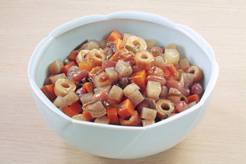 无人,横图,俯视,室内,特写,白天,烹饪,植物,餐桌,桌子,豆,萝卜,胡萝卜,蔬菜,阴影,新鲜,反射,影子,陶瓷,豆类,豆子,日本料理,料理,食品,陶瓷制品,菜肴,美食,食物,一个,容器,碗,日式料理,日式,摄影,佳肴,有机食品,绿色食品,影棚,单个,餐台,储藏,储存,黄萝卜,番萝卜,豆科,红萝卜,甘荀,彩图,高角度拍摄,影棚拍摄,拍摄,丁香萝卜,胡芦菔金,金笋,贮存