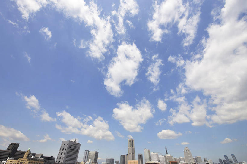 无人,高楼大厦,横图,全景,室外,白天,仰视,度假,美景,天际线,城市风光,标志建筑,城市,大厦,地标,建筑,摩天大楼,神奈川,日本,亚洲,阴影,光线,影子,景观,云,云朵,建筑群,横滨,横滨市,神奈川县,云彩,娱乐,建设,蓝色,白云,蓝天,天空,阳光,天,享受,休闲,景色,放松,晴朗,东亚,本州,首府,关东地方,本州岛,日本国,港未来21区,晴空,彩图,低角度拍摄,大楼,高层建筑,高楼,摩天楼