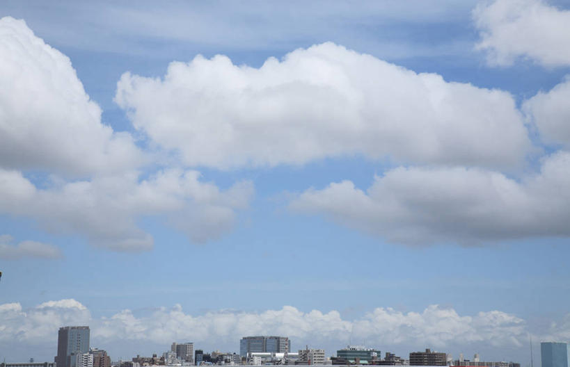 无人,高楼大厦,横图,全景,室外,白天,正面,度假,美景,天际线,城市风光,城市,大厦,建筑,摩天大楼,东京,日本,亚洲,阴影,光线,影子,景观,云,云朵,云彩,娱乐,建设,蓝色,白云,蓝天,天空,阳光,天,享受,休闲,景色,放松,晴朗,东亚,本州,关东地方,本州岛,日本国,东京都,大田区,晴空,彩图,大楼,高层建筑,高楼,摩天楼