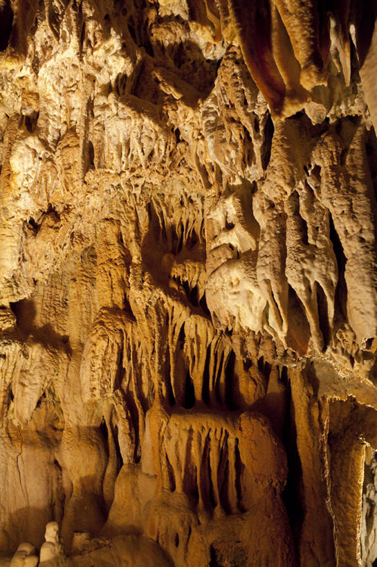 无人,竖图,室内,白天,正面,旅游,度假,石头,美景,欧洲,斯洛文尼亚,阴影,反射,影子,景观,娱乐,自然,享受,休闲,景色,放松,洞穴,自然风光,中欧,钟乳石,石钟乳,斯洛文尼亚共和国,洞窟,窟窿,石块,岩石,彩图,波斯托伊纳