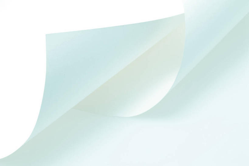 无人,横图,室内,特写,白天,白色背景,正面,静物,阴影,反射,影子,纸,纸张,白色,白纸,摄影,影棚,卫生,纯真,洁净,光明,恬静,中间色,朴素,清白,彩图,影棚拍摄,拍摄