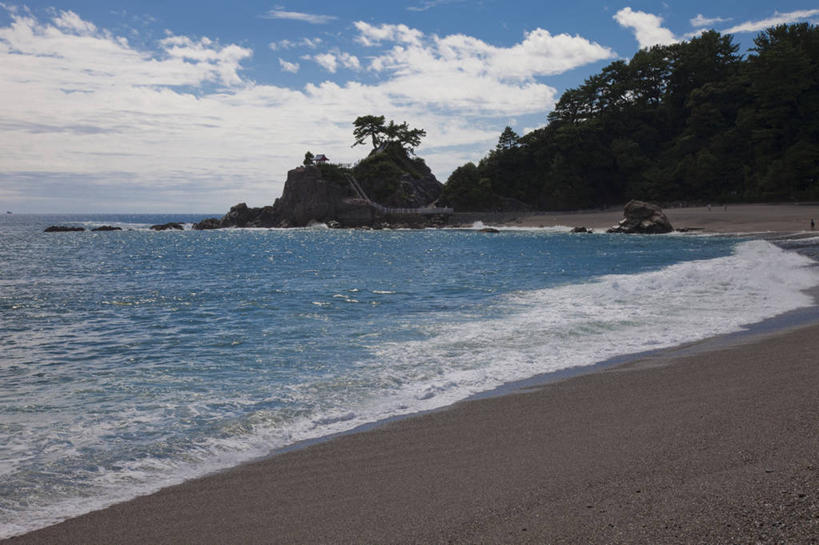 无人,横图,室外,白天,正面,旅游,度假,海浪,海洋,美景,沙滩,山,山脉,树林,植物,日本,亚洲,沙子,海岸,景观,浪花,山峰,水平线,云,云朵,辽阔,海平线,沙地,山峦,云彩,娱乐,树,树木,蓝色,绿色,白云,蓝天,天空,自然,海水,群山,天,享受,休闲,广阔,景色,放松,生长,晴朗,成长,一望无际,自然风光,海景,东亚,高知,日本国,高知县,四国地方,四国,四国岛,县厅,高知市,无边无际,一马平川,大海,风浪,海,海水的波动,海滩,近岸浪,涌浪,晴空,彩图,桂浜,水天相接,水天一线