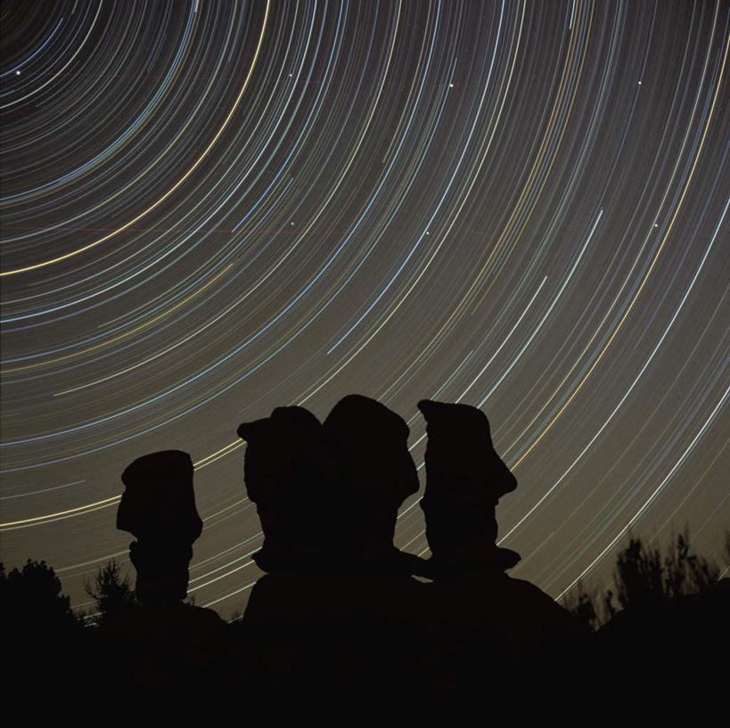 无人,横图,室外,夜晚,正面,旅游,度假,美景,雕塑,美国,阴影,梦幻,艺术,装饰,发光,反射,光束,雕刻,雕像,影子,景观,光亮,光圈,娱乐,树,树木,自然,工艺品,享受,休闲,景色,放松,纪念,美术,亚利桑那,北美,北美洲,未来,发亮,自然风光,主题,美洲,陈列,憧憬,亚利桑那州,大峡谷之州,功能,美学,北亚美利加洲,亚美利加洲,彩图