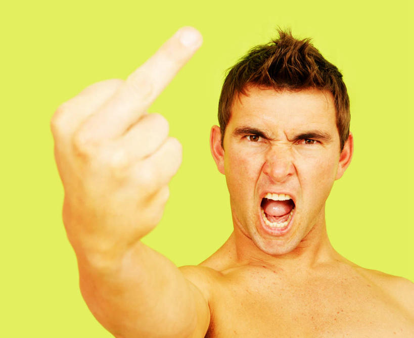 西方人,脸,头,眼睛,鼻子,嘴,耳朵,脸颊,眉毛,睫毛,中指,裸体,一个人,横图,室内,白天,正面,欧洲,欧洲人,瞳孔,仅一个男性,仅一个人,指,阴影,反射,影子,注视,方向,裸露,仅一个年轻男性,观察,看,手势,张嘴,向上,竖,眼部,赤裸,观看,翘,察看,指向,鄙视,关注,挑衅,裸,张大嘴巴,藐视,讽刺,蔑视,嘲笑,人身攻击,赤身,男人,男性,年轻男性,白种人,头部,鼻,鼻孔,耳,耳部,睫,口,口腔,脸部,脸蛋,眉,面部,眼,眼睫毛,眼眉,嘴巴,嘴唇,张开嘴,半身,彩图,眼眉毛