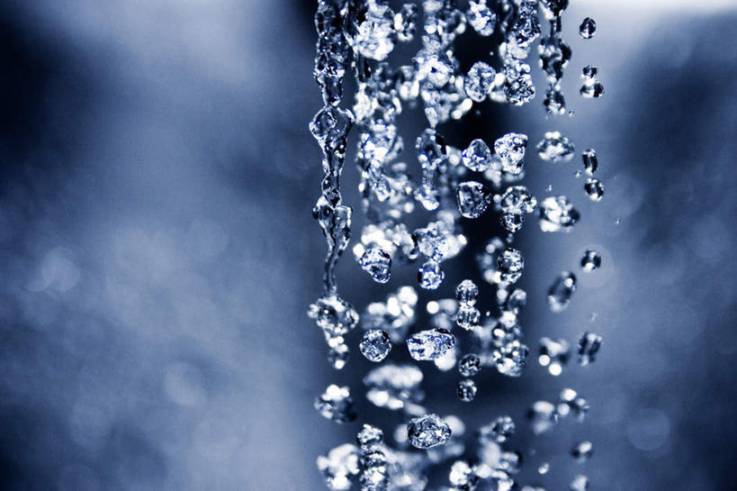 无人,横图,室外,白天,正面,旅游,度假,运动,美景,水,朦胧,模糊,透明,液体,景观,流水,水滴,娱乐,水珠,蓝色,自然,享受,休闲,雨水,景色,放松,流动,生机,昏暗,倾泻,剔透,自然风光,灵动,通明,灰暗,晦暗,彩图,晶莹