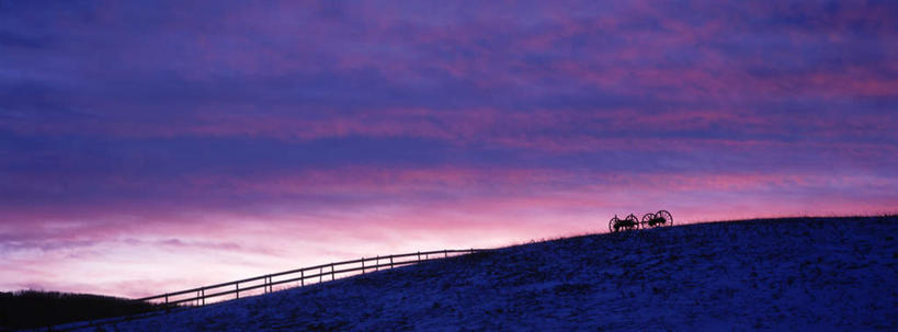无人,栏杆,横图,室外,白天,正面,旅游,度假,草地,草坪,美景,日落,植物,加拿大,栅栏,景观,篱笆,晚霞,霞光,云,云朵,落日,围栏,云彩,娱乐,护栏,草,蓝色,白云,蓝天,天空,自然,黄昏,天,享受,休闲,景色,彩霞,放松,晴朗,北美,北美洲,自然风光,美洲,洛矶山脉,落基山脉,北亚美利加洲,亚美利加洲,亚伯达盆地,夕照,晴空,夕阳,彩图,斜阳