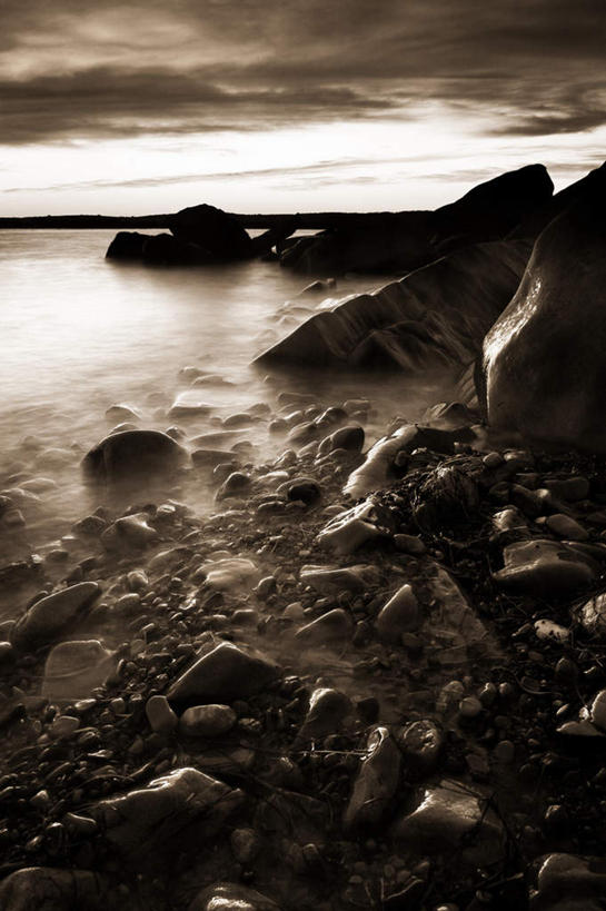 无人,竖图,室外,白天,正面,旅游,度假,海浪,海洋,礁石,石头,美景,加拿大,石子,景观,浪花,水平线,辽阔,海平线,娱乐,蓝色,蓝天,天空,自然,海水,天,享受,休闲,广阔,景色,放松,晴朗,一望无际,北美,北美洲,自然风光,美洲,海景,新斯科舍,万里无云,北亚美利加洲,亚美利加洲,新斯科舍省,无边无际,一马平川,大海,风浪,海,海水的波动,礁,近岸浪,石块,岩石,涌浪,晴空,晴空万里,彩图,水天相接,水天一线