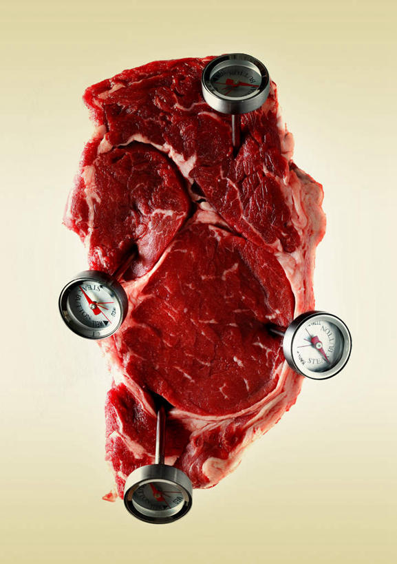 无人,竖图,室内,特写,白天,正面,安全,生活用品,黄色背景,检查,医学,测量,测试,器材,温度计,肉,牛肉,插,显示屏,肉类,体温计,四个,摄影,影棚,快速,温度,感冒,检测,医疗,卫生,准确,体温,精度,精准,发烧,电子温度计,肉食,电子体温计,流感,物理,感温头,温度传感器,读数,快捷,医用温度计,量温棒,热电偶,搜检,查察,查抄,检察,审查,彩图,影棚拍摄,拍摄