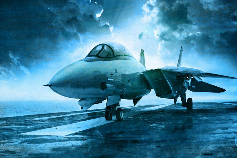 无人,机场,横图,室外,白天,正面,飞机,飞机场,美国,起飞,阴影,光线,影子,云,云朵,跑道,云彩,白云,天空,阳光,天,驾驶,行驶,空军,一架,操纵,控制,战斗机,北美,北美洲,美洲,操控,军用机,美军,军用战斗机,幽灵式战斗机,F-4幽灵式战斗机,北亚美利加洲,亚美利加洲,把持,航空站,空港,彩图