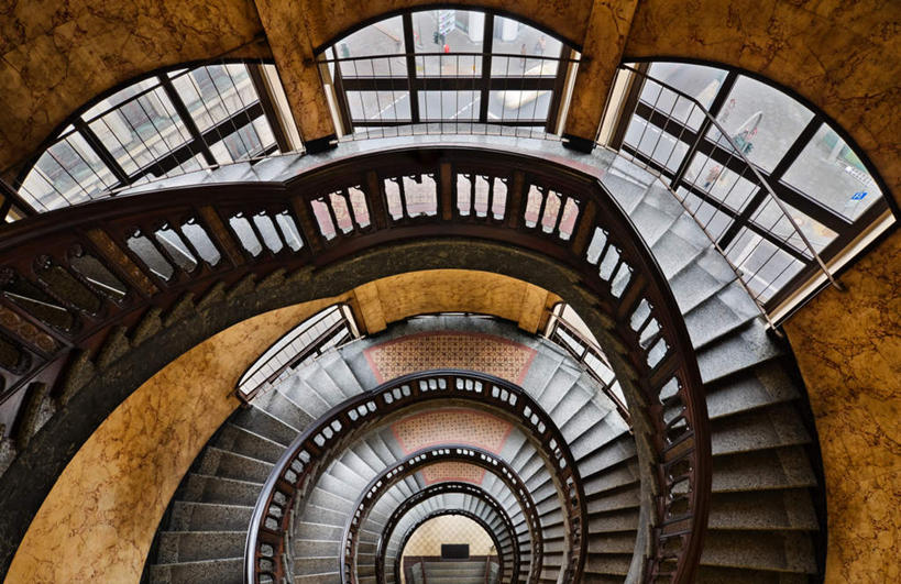 无人,家,栏杆,横图,俯视,室内,白天,度假,美景,别墅,窗户,楼梯,城市风光,城市,玻璃,德国,欧洲,扶手,螺旋,房屋,阶梯,屋子,景观,公寓,汉堡,旋转,娱乐,洋房,护栏,楼房,台阶,住宅,玻璃制品,享受,休闲,景色,放松,西欧,德意志联邦共和国,汉堡市,彩图,高角度拍摄,房子,海港