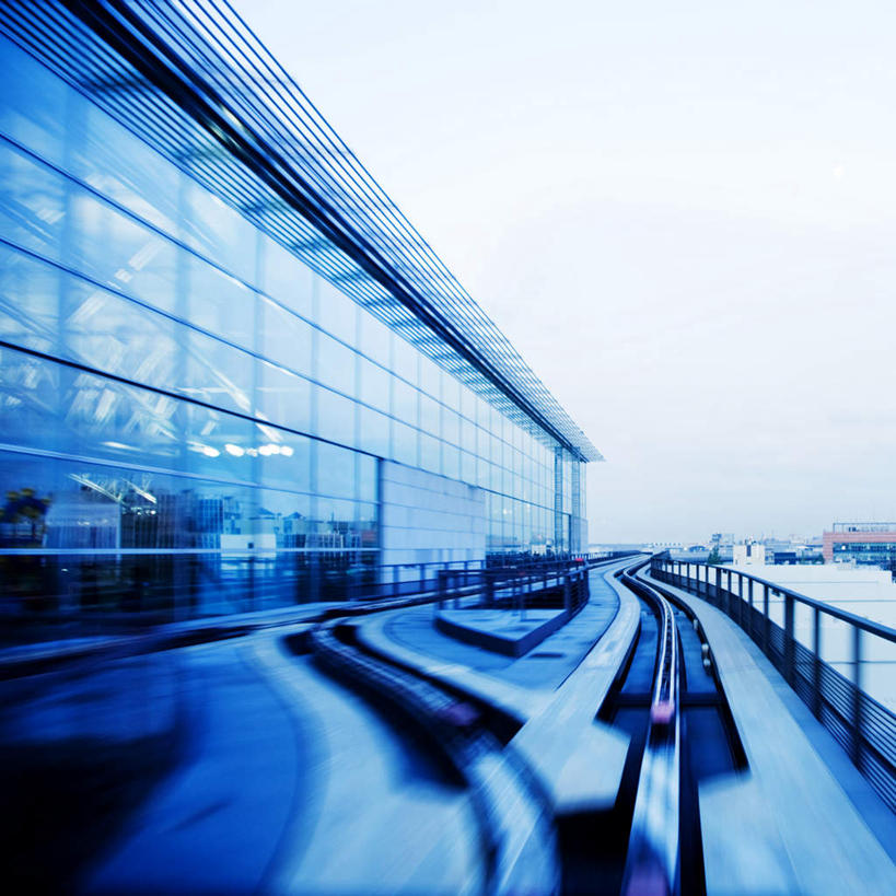 无人,方图,阶调图片,室外,白天,正面,光晕,地铁,车站,阴影,透明,光线,影子,站台,轨道交通,交通,月台,蓝色,阳光,运输,笔直,延伸,理智,沉静,笔挺,冷色,高深,冷淡,延长,彩图,地铁机动车,地下铁,轻轨