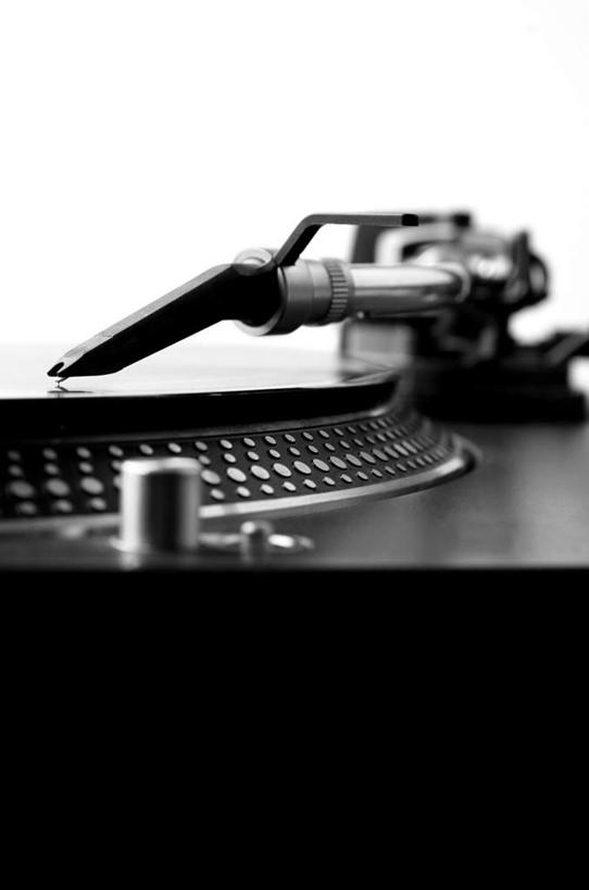 无人,竖图,室外,特写,白天,正面,陶醉,快乐,金属制品,金属,唱片,音乐,音乐播放器,一个,享受,单个,彩图,播放器,沉醉