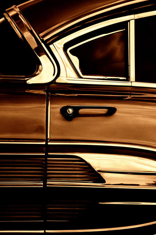 无人,竖图,室内,特写,白天,正面,窗户,汽车,玻璃,金属制品,阴影,反射,金属,影子,玻璃窗,车,玻璃制品,把手,门把手,交通工具,轿车,门把,载具,别克,拉手,彩图