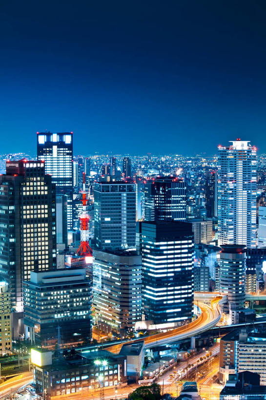 无人,高楼大厦,竖图,俯视,航拍,室外,白天,办公楼,大厦,道路,建筑,路灯,摩天大楼,写字楼,照明,日本,亚洲,灯光,灯,蓝色,蓝天,天空,灯具,楼宇,天,商务楼,大阪,晴朗,照亮,照明设备,鸟瞰,地灯,东亚,本州,万里无云,大阪府,本州岛,日本国,近畿地方,近畿,地埋灯,晴空,晴空万里,彩图,高角度拍摄,大楼,高层建筑,高楼,摩天楼