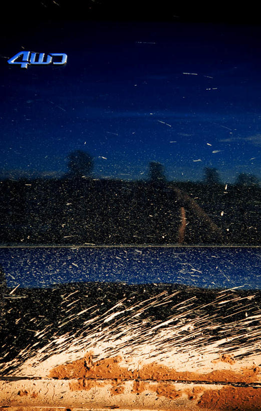 无人,竖图,室外,白天,正面,卡车,汽车,玻璃,飞溅,溅,反射,液体,泥土,车,玻璃制品,交通工具,肮脏,喷洒,载具,彩图