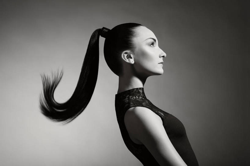 东方人,一个人,站,横图,黑白,室内,白天,侧面,亚洲,仅一个年轻女性,仅一个女性,仅一个人,阴影,灰色背景,服装,反射,影子,注视,黄种人,衣服,黑色,观察,看,站着,摄影,服饰,影棚,观看,察看,马尾辫,紧身衣,衣着,穿着,关注,衣饰,尤物,甩动,年轻女性,女人,女性,亚洲人,站立,半身,影棚拍摄,拍摄,甩,佳丽,丽人,美人