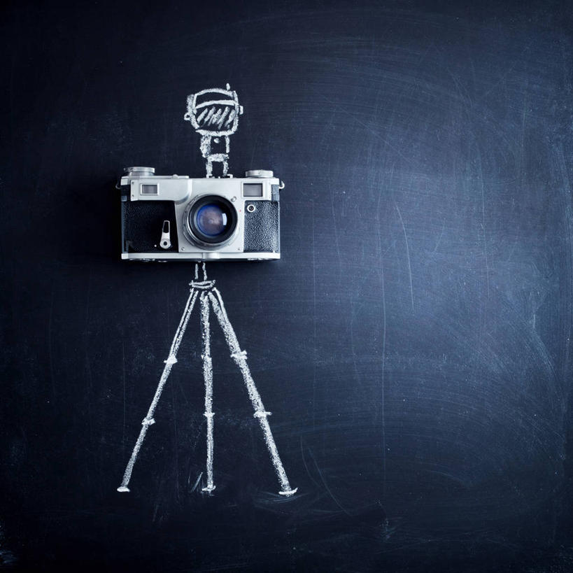 无人,方图,室内,特写,白天,正面,静物,相机,阴影,反射,笔,工具,影子,拍照,粉笔,数码相机,学习用品,黑板,教学,摄影,支撑,一台,文具用品,三脚架,稳定,耐磨,白垩,巩固,教学黑板,照相机,彩图,照相,稳固