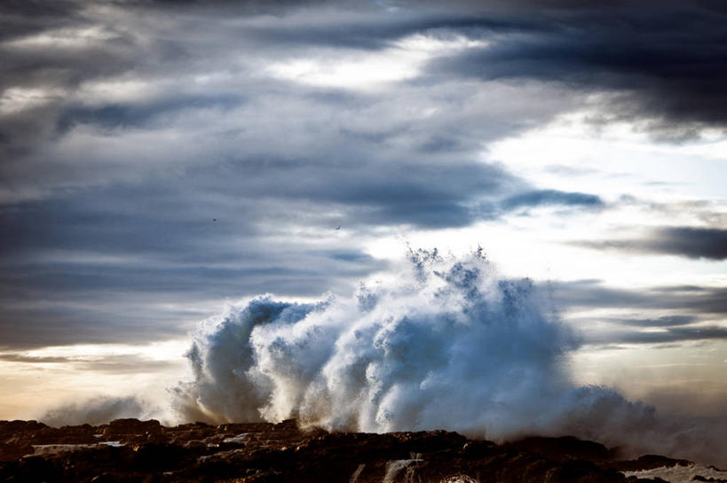 无人,横图,室外,白天,正面,旅游,度假,海浪,海洋,礁石,石头,美景,沙滩,非洲,南非,沙子,石子,海岸,景观,浪花,乌云,云,阴天,云朵,沙地,云彩,娱乐,天空,自然,海水,天,享受,休闲,景色,放松,昏暗,阴沉,自然风光,海景,阿非利加洲,南非共和国,西开普省,花园大道,大海,风浪,海,海水的波动,海滩,礁,近岸浪,石块,岩石,涌浪,彩图