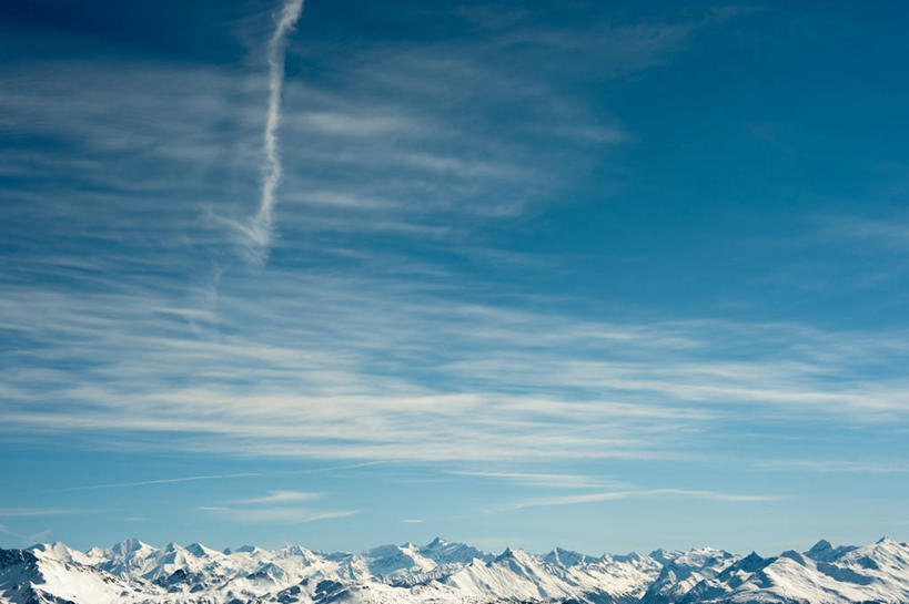 无人,横图,室外,白天,正面,旅游,度假,美景,山,雪,雪山,大雪,奥地利,欧洲,阴影,光线,影子,冰,积雪,景观,山峰,雪景,云,云朵,冬季,冬天,山峦,云彩,娱乐,蓝色,白云,蓝天,天空,阳光,自然,天,享受,休闲,景色,放松,寒冷,晴朗,冰冷,自然风光,中欧,严寒,奥地利共和国,蒂罗尔,蒂罗尔州,冰凉,酷寒,凛冽,凛凛,极冷,基茨比厄尔,晴空,彩图