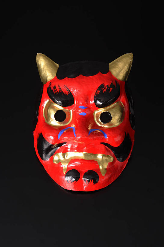 眼睛,眉毛,睫毛,牙齿,无人,竖图,室内,特写,白天,正面,静物,瞳孔,黑色背景,假面具,面具,注视,一个,红色,观察,看,眼部,摄影,影棚,单个,观看,察看,关注,魔鬼,齿,睫,眉,牙,牙龈,眼,眼睫毛,眼眉,彩图,影棚拍摄,拍摄,鬼面,鬼形脸谱,眼眉毛