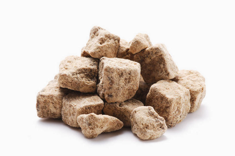 无人,横图,室内,特写,白天,白色背景,正面,一堆,许多,阴影,堆叠,堆积,反射,图形,影子,糖,很多,几何,立方体,正方体,保健,摄影,影棚,堆,数学,红糖,止痛,补血,化淤,健脾,暖胃,益气,彩图,影棚拍摄,拍摄,几何图形,立体几何,立体图形,正六面体,活血