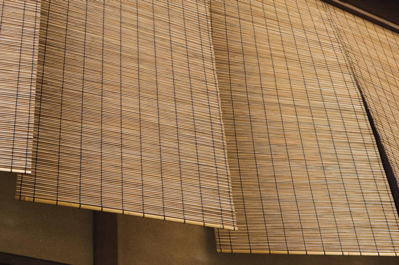 无人,横图,室内,特写,白天,正面,静物,吊挂,悬挂,装饰,竹帘,挂,帘子,华丽,修饰,点缀,衬托,美观,雅致,雅观,彩图