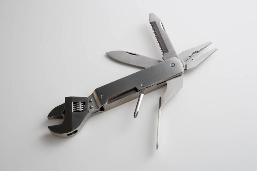 无人,横图,俯视,室内,特写,白天,白色背景,静物,金属制品,一把,阴影,反射,金属,工具,影子,刀具,刀,摄影,影棚,刻刀,切割,美工刀,彩图,高角度拍摄,影棚拍摄,拍摄